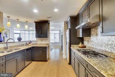 1400 Lancaster St unit 602, Baltimore, MD 21231 - photo 2