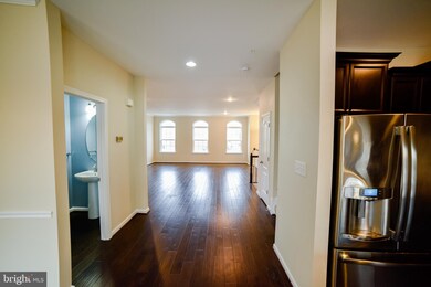 3125 Presidential Golf Dr, Upper Marlboro, MD 20774 - photo 6