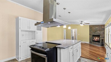 1057 Willow Dr, Canyon Lake, TX 78133 - photo 6