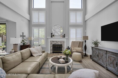 10-web-or-mls-13085 Sir Rogers Ct S_010