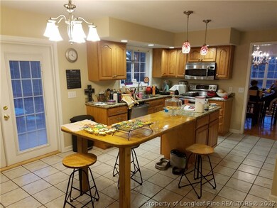 281 Stubby Oaks Rd, Aberdeen, NC 28315 - photo 2