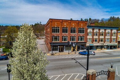 400 Central St unit 3, Franklin, NH 03235 - photo 2