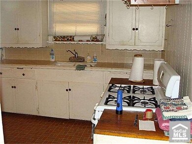 9457 Cedar St, Bellflower, CA 90706 - photo 2