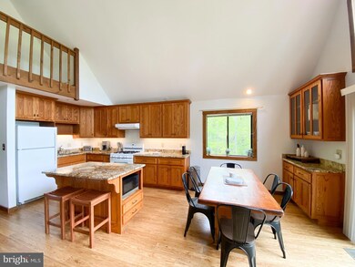 937 Greenview Dr, Basye, VA 22810 - photo 6