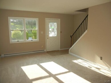 359 Chestnut St, Freemansburg, PA 18017 - photo 3