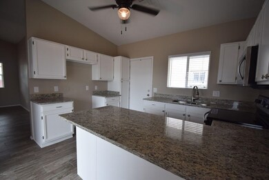 447 S Grand
