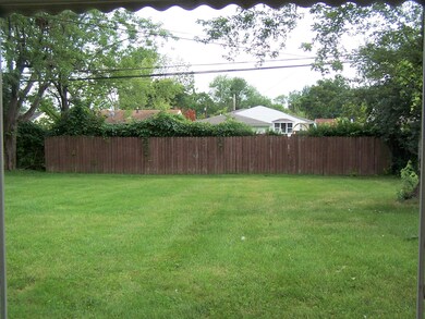 Huge back yard with back privacy fence