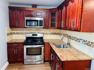 143-12 257th St unit 2nd Floor, Jamaica, NY 11422 - photo 4