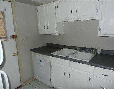 2630 N Wayne Ave unit A, Chicago, IL 60614 - photo 5