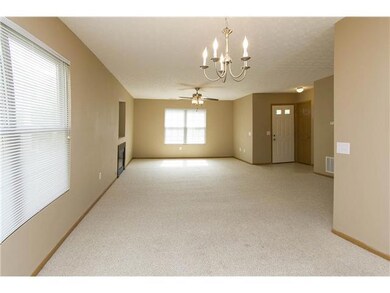 9323 Polaris Green Dr, Columbus, OH 43240 - photo 3