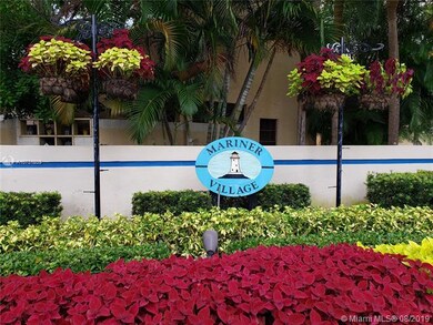 3545 Magellan Cir unit 3535, Miami, FL 33180 - photo 2