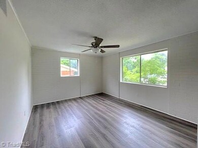 2901 Sherrill Ave unit B, High Point, NC 27260 - photo 3