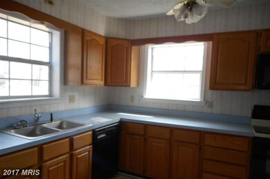 17044 Waterloo Rd, Amissville, VA 20106 - photo 3