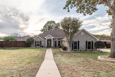 2110 Ridgecrest Dr, Weatherford, TX 76087 - photo 4