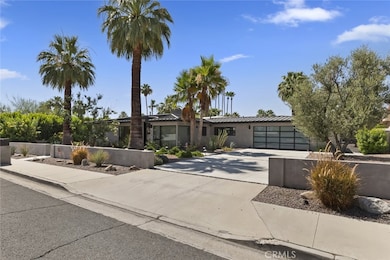 675 E Mesquite Ave, Palm Springs, CA 92264 - photo 2