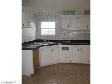 Cafeteria/Kitchen.