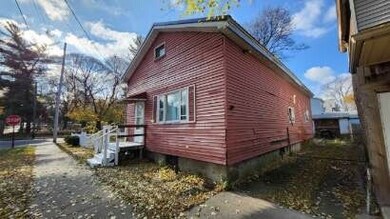 1822 Walnut St, Erie, PA 16502 - photo 2