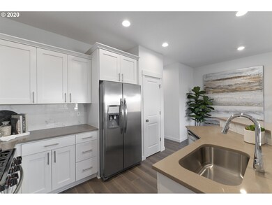 827 S 25th Ave unit 101, Cornelius, OR 97113 - photo 6