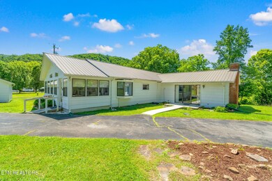 8-web-or-mls-127 Mountain Road-9