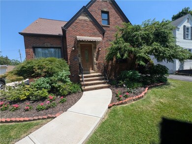 1975 E 226th St, Euclid, OH 44117 - photo 2