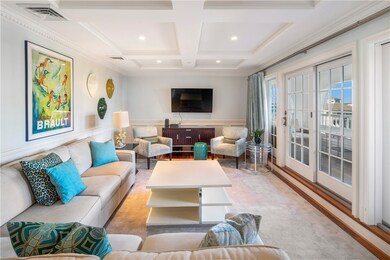 Second living area