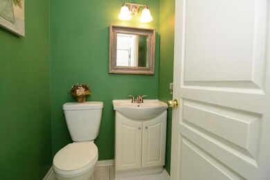 1681 Spaulding Rd unit 563, Bartlett, IL 60103 - photo 7