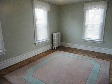 Bedroom. 2nd bedroom