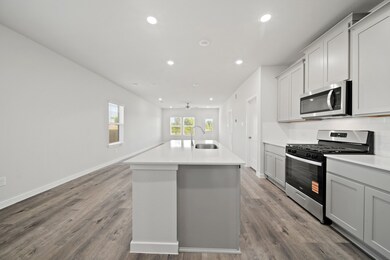 380 Long Branch Dr, Dayton, TX 77535 - photo 6