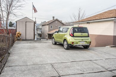 1627 Pittston Ave, Scranton, PA 18505 - photo 3