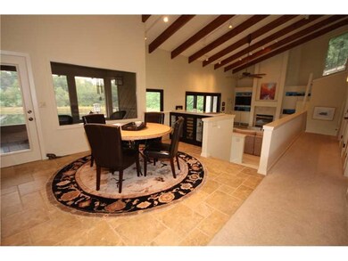 Breakfast Area/Room. 