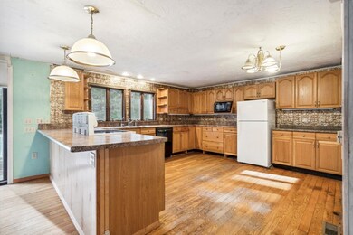 21 Tupeck Ln, Center Tuftonboro, NH 03816 - photo 4