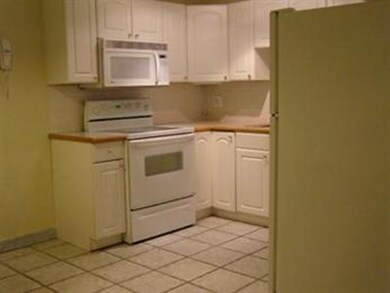 77 Nicholas Rd unit G, Framingham, MA 01701 - photo 3
