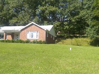 RIGHT SIDE OF HOUSE
