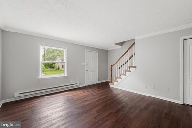 713 W 13th St, Front Royal, VA 22630 - photo 4