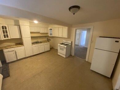289 Sherman St, Albany, NY 12206 - photo 3