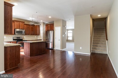 7334 Mockingbird Cir, Glen Burnie, MD 21060 - photo 7