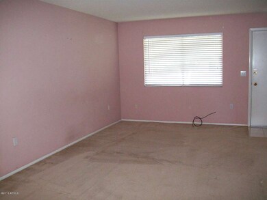 10867 W Thunderbird Blvd, Sun City, AZ 85351 - photo 3