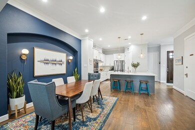 325 Aurora St, Houston, TX 77008 - photo 3