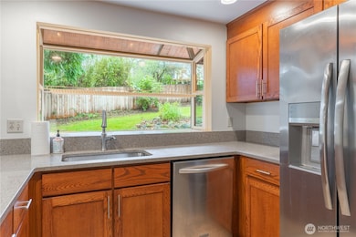 2209 W Birch St, Bellingham, WA 98229 - photo 7