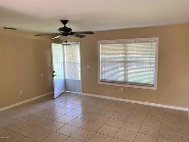 dexterliving room