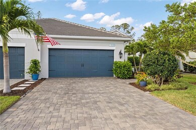 2199 Marquesa Cir, Naples, FL 34112 - photo 2