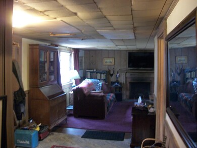 monument view into living