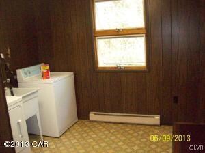 9072 Twin Lake Dr, Kunkletown, PA 18058 - photo 5