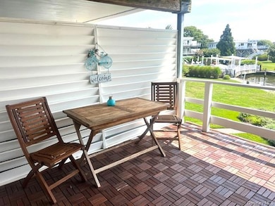 35 Library Ave unit 6J, Westhampton Beach, NY 11978 - photo 4