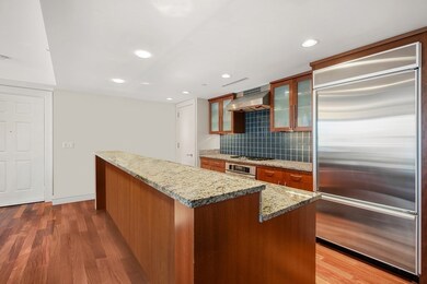 4 Battery Wharf unit 4305, Boston, MA 02109 - photo 3