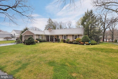 1703 Dauphin Ave, Reading, PA 19610 - photo 2