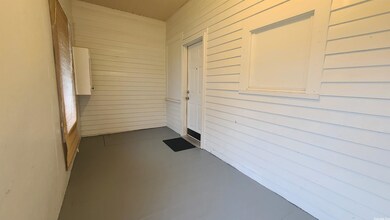 Backporch/Sunroom