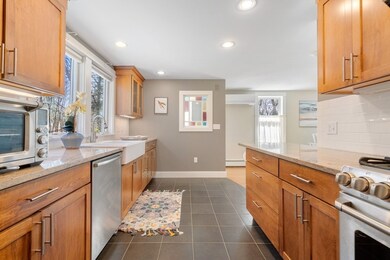 59 Russell Rd, Wellesley, MA 02482 - photo 3