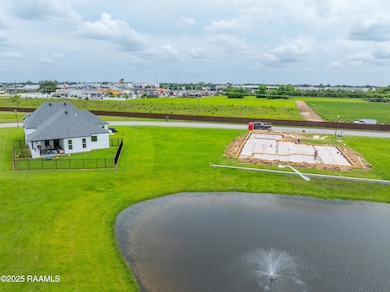 9 Le Triomphe Pkwy, Broussard, LA 70518 - photo 2