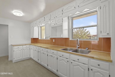 229 Kelvin Ave, El Paso, TX 79915 - photo 7